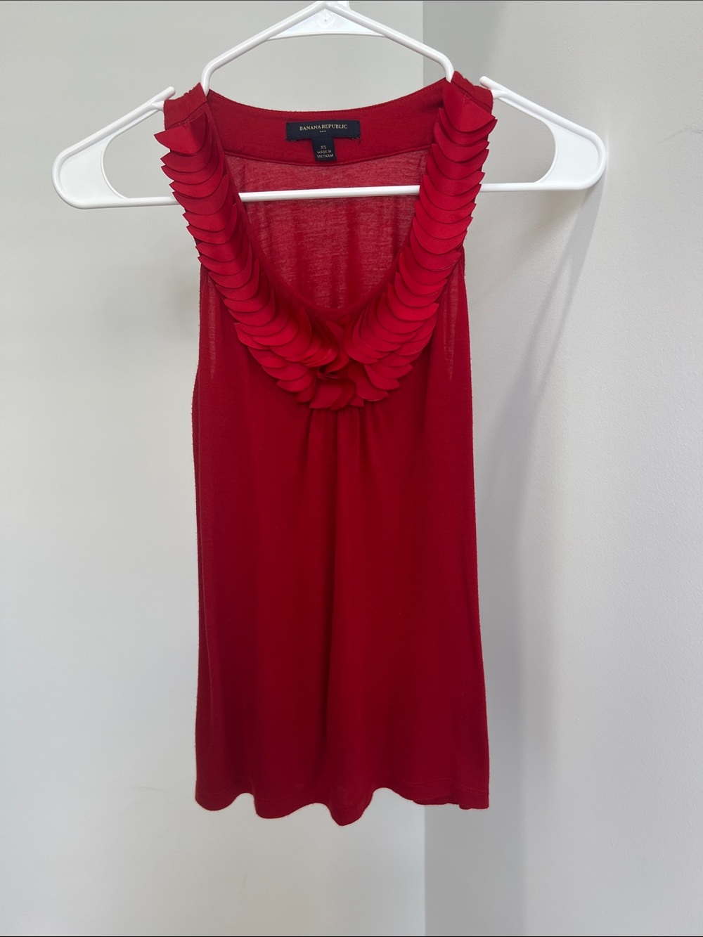Banana Republic Crimson Ruffle-Trim Sleeveless Tank
